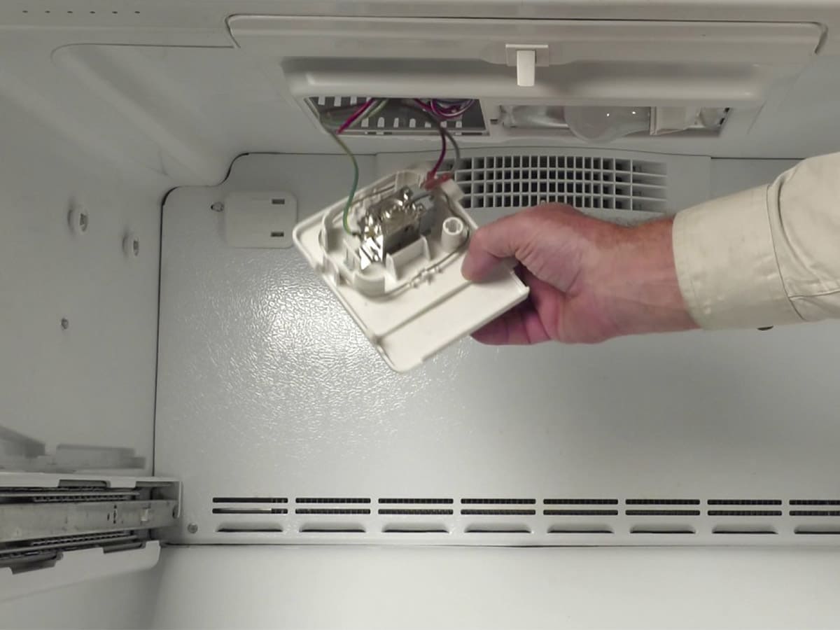 Замена термостата — пример работы